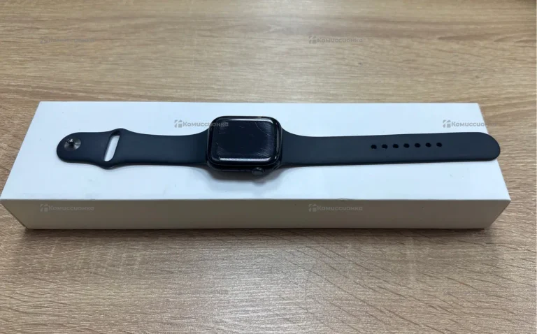 Часы  Apple Watch 7 45MM