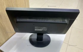 Монитор Philips 19iv