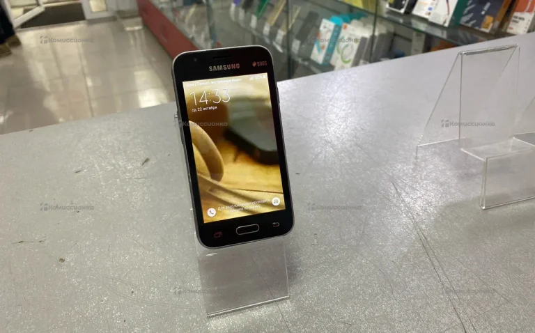 Samsung Galaxy J1 Mini SM-J105H 1/8 ГБ