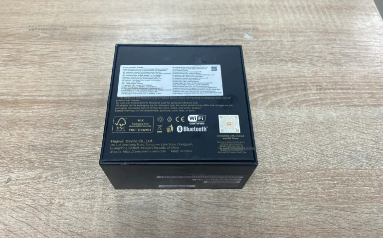 Часы  Huawei Watch 4