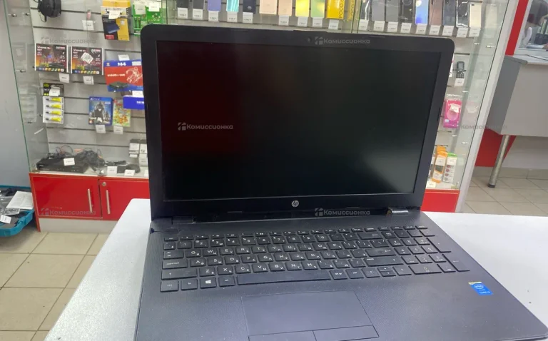 Ноутбук HP i3-5005U/SSD 128GB