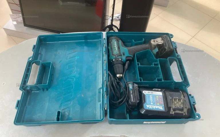 Дрель-шуруповерт makita MDF331DWE