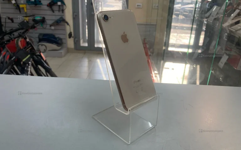 Apple IPhone 8 64Gb