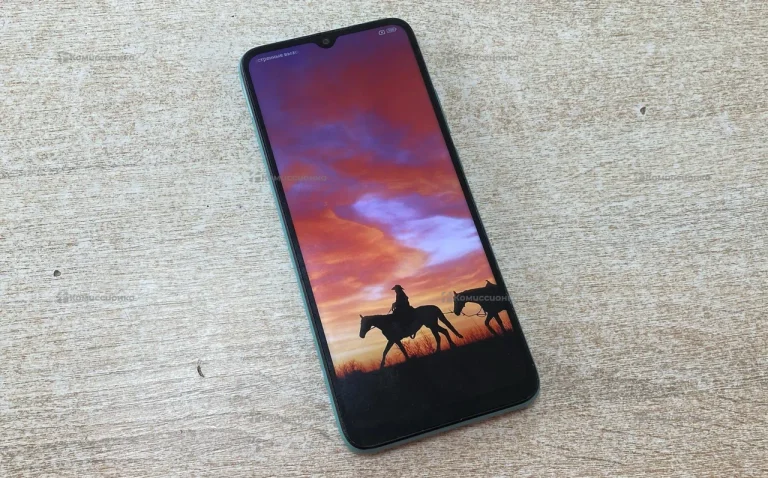 Xiaomi POCO C40 3/32 ГБ