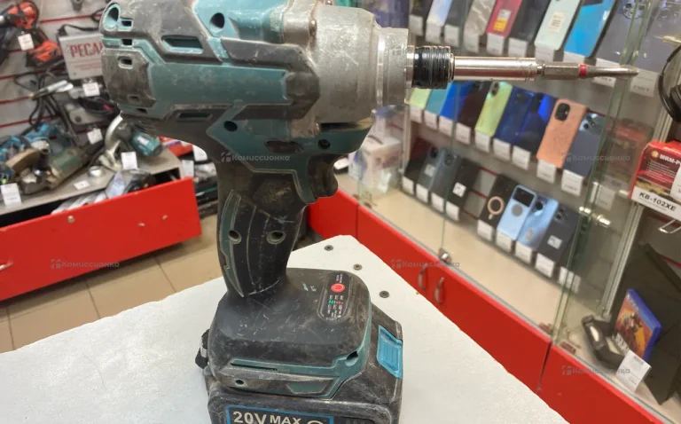 Аккумуляторный гайковерт Makita reply DF331D