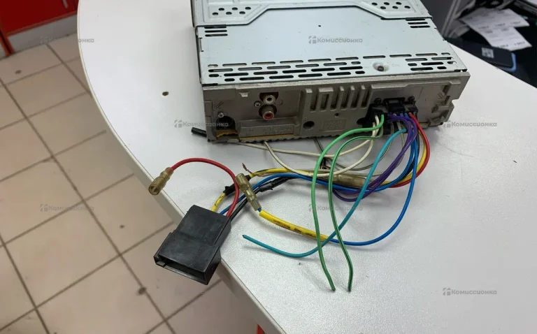 Автомагнитола  Sony