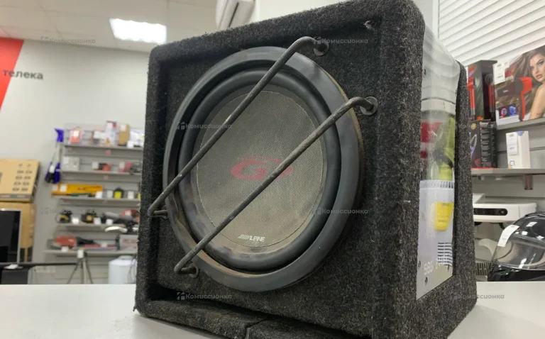 Сабвуфер Alpine SBG-844BR