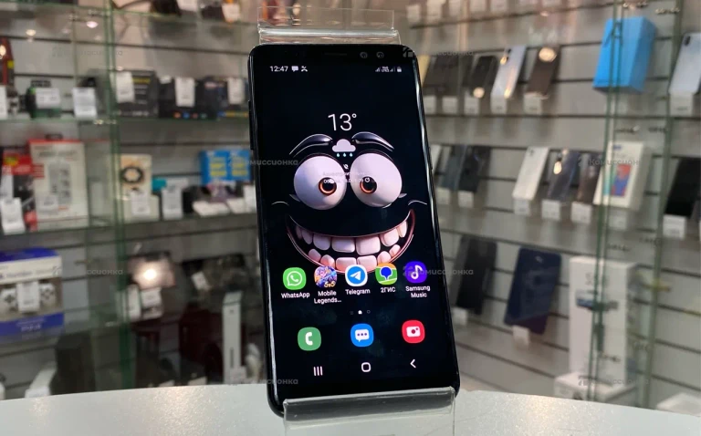 Samsung Galaxy A8 (2018) 2/32