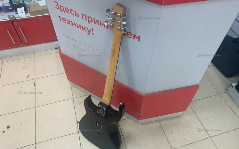 Электрогитара Greg Bennett interceptor