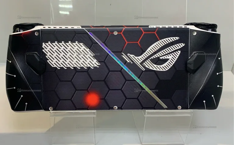 Приставка ASUs rog  ally extreme