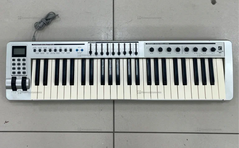 MIDI клавиатура Evolution MK-449c