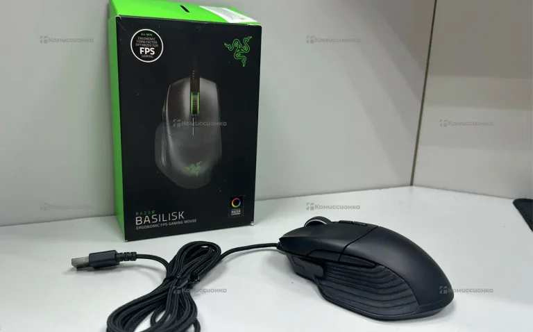 Мышь Razer Basilisk