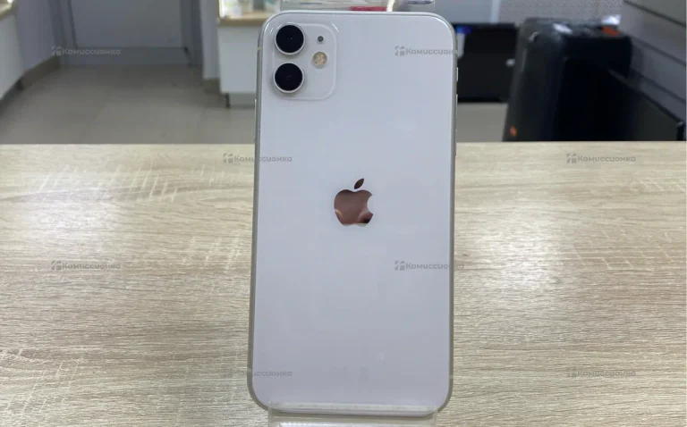 Apple iPhone 11 4/64 ГБ