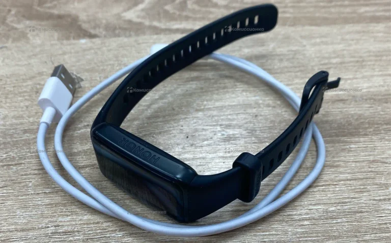 Часы  Honor band 6