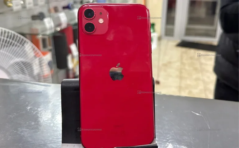 Apple iPhone 11 4/64 ГБ