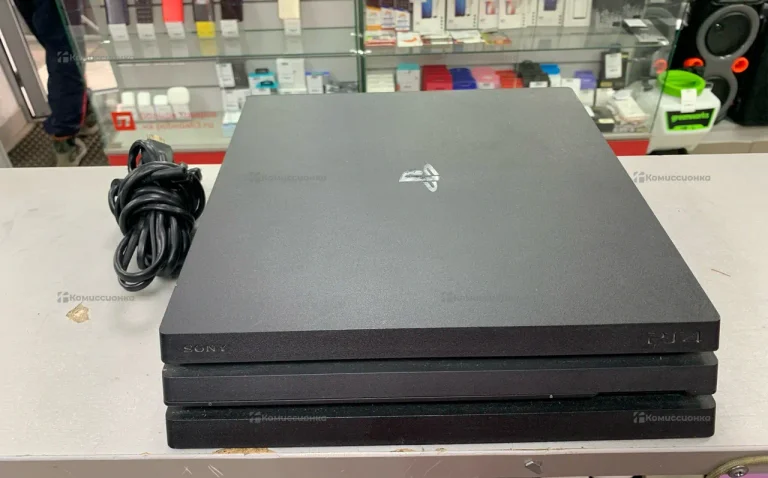 Приставка PS 4 Pro 1TB