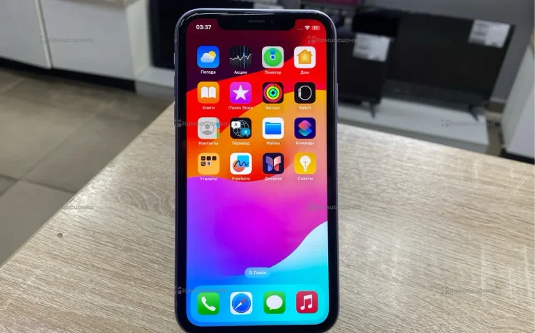 Apple iPhone 11 4/64 ГБ