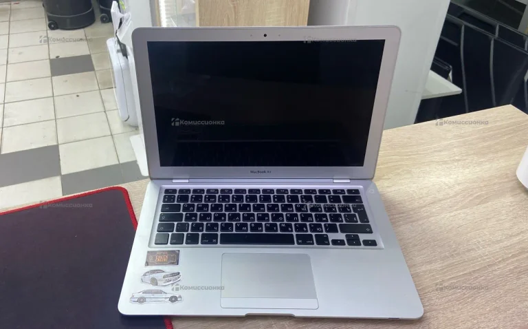 Ноутбук  MacBook Air 2009