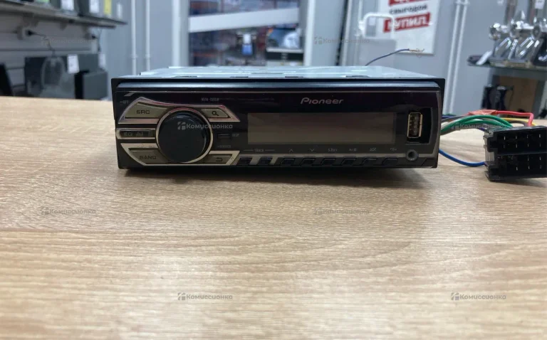 Автомагнитола  Pioneer MVH-150UB