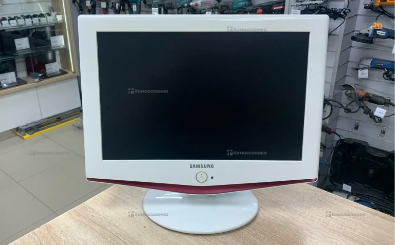 Телевизор Samsung le19r71w