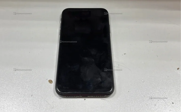 Apple iPhone XR 128 ГБ