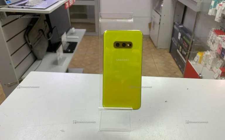 Samsung Galaxy S10e 6/128 ГБ
