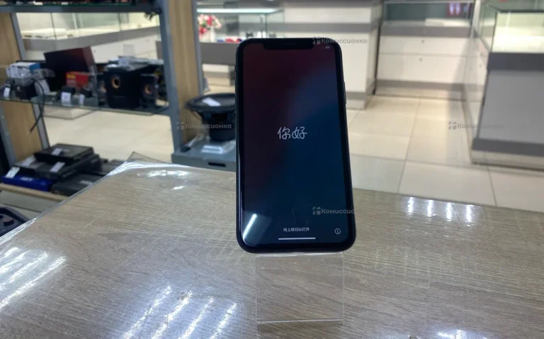 Apple iPhone XR 3/64 ГБ