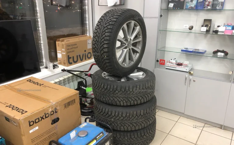 Комплект колес Marcedes 5*112 R17 235/55