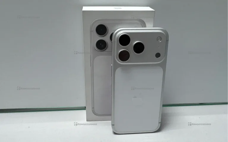 Apple iPhone 17 Pro 8/256 ГБ