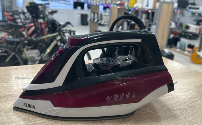 Утюг LEBEN 243-039