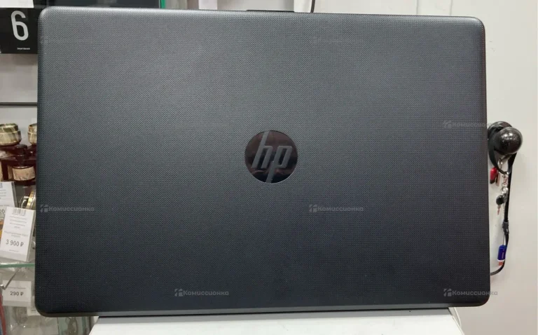 Ноутбук HP LAPTOP-15