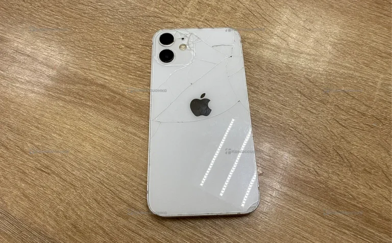 Apple iPhone 12 mini 4/64 ГБ
