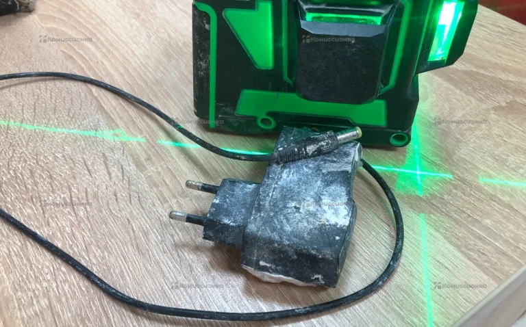 Лазерный уровень 3D-12