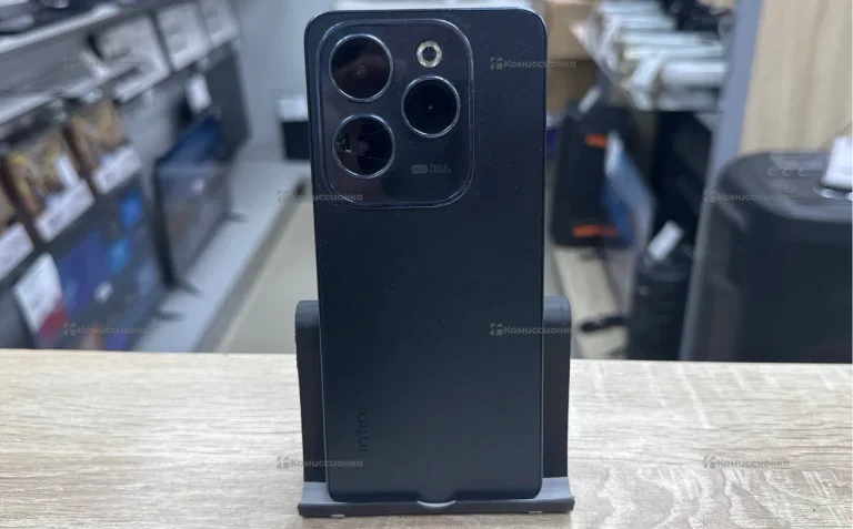 Infinix Hot 40 Pro 12/256 ГБ