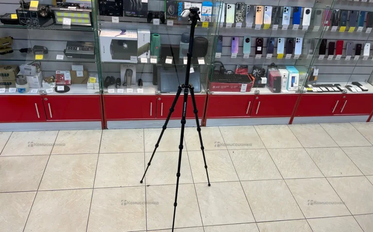 Штатив Manfrotto Element Traveller