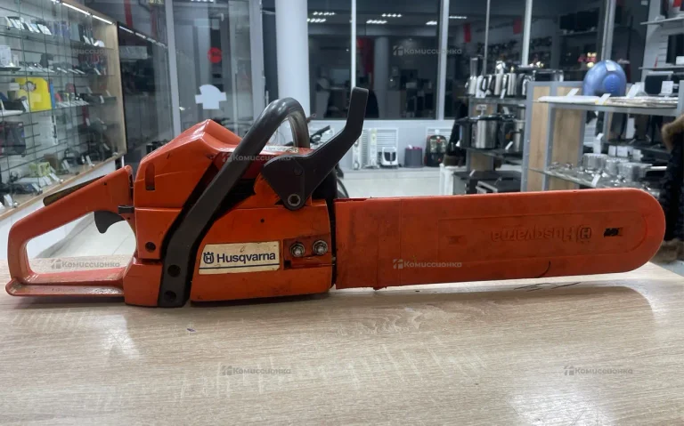 Цепная пила Husqvarna 142e