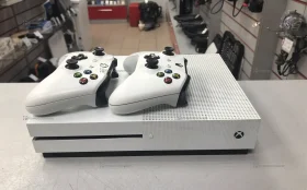 Купить Приставка Xbox one s 512gb б/у , в Энгельс Цена:12900рублей