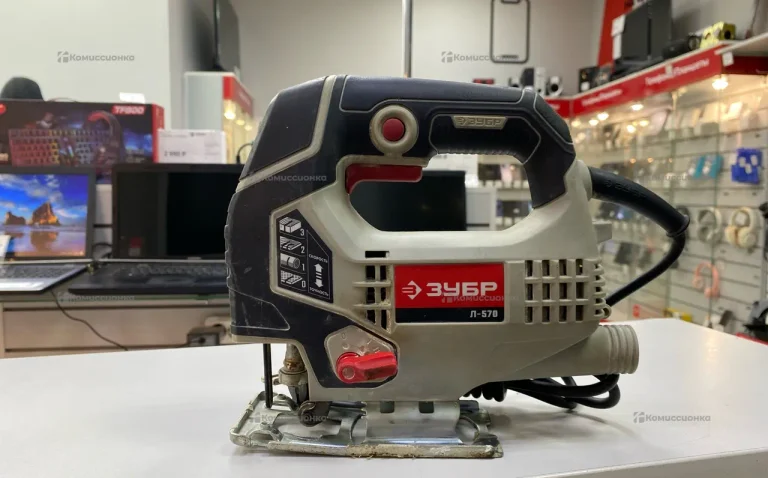 Лобзик зубр