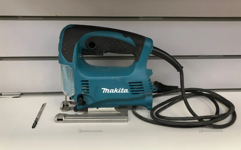 Электролобзик makita 4329