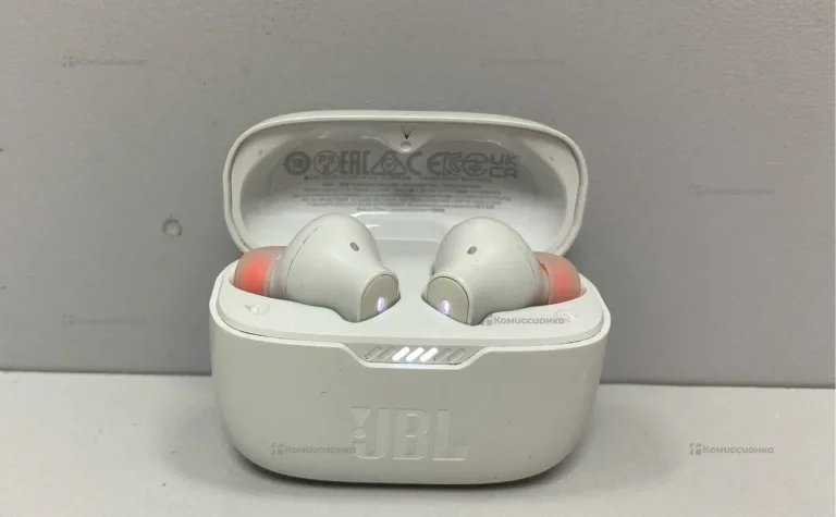 Наушники JBL TUNE230