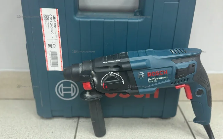 Перфоратор BOSCH GBH 220