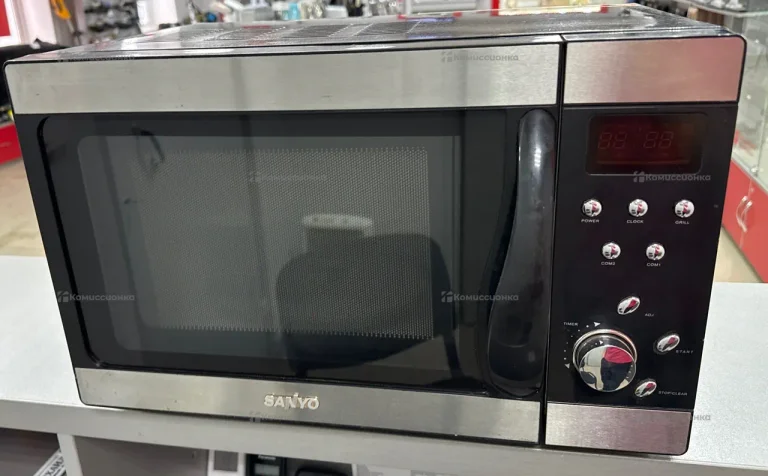 Микроволновая печь Sanyo EM-D7-DL17