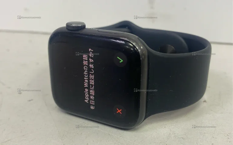 Часы Apple Watch SE 44mm