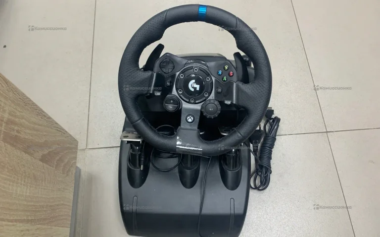 Игровой руль Logitech g923