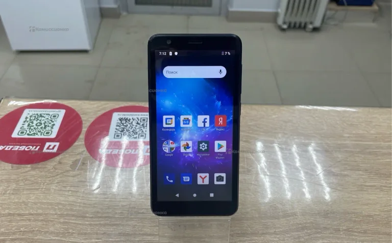 ZTE Blade L8 1/16 ГБ