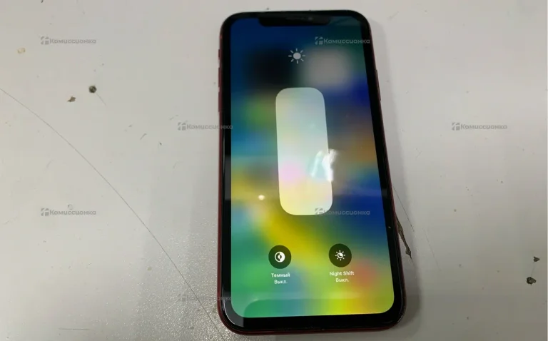 Apple iPhone XR 3/256 ГБ