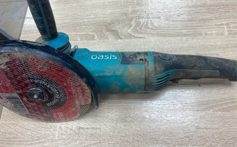 УШМ Oasis AG-230/230