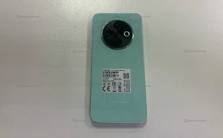 Tecno Spark 30C 4/128 ГБ
