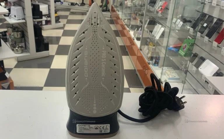 Утюг polaris 2605ak
