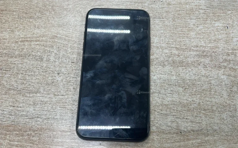 Apple iPhone 11 4/128 ГБ